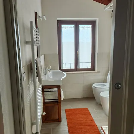 Apartamento La Casetta Rosa San Venanzo